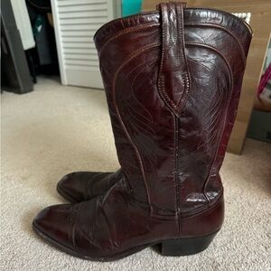 Dan Post Men’s Cowboy Boots